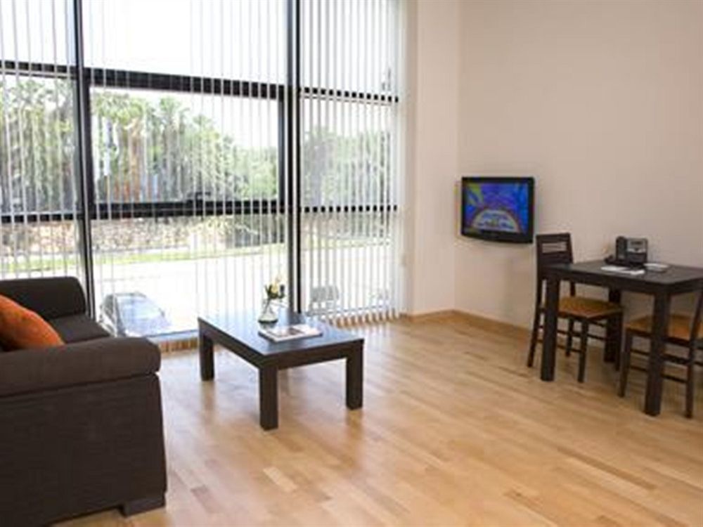 Aparthotel Wellness Paterna Exterior foto